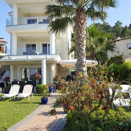 Sun Residence Exclusive Seaside Suites Polychrono Exterior photo