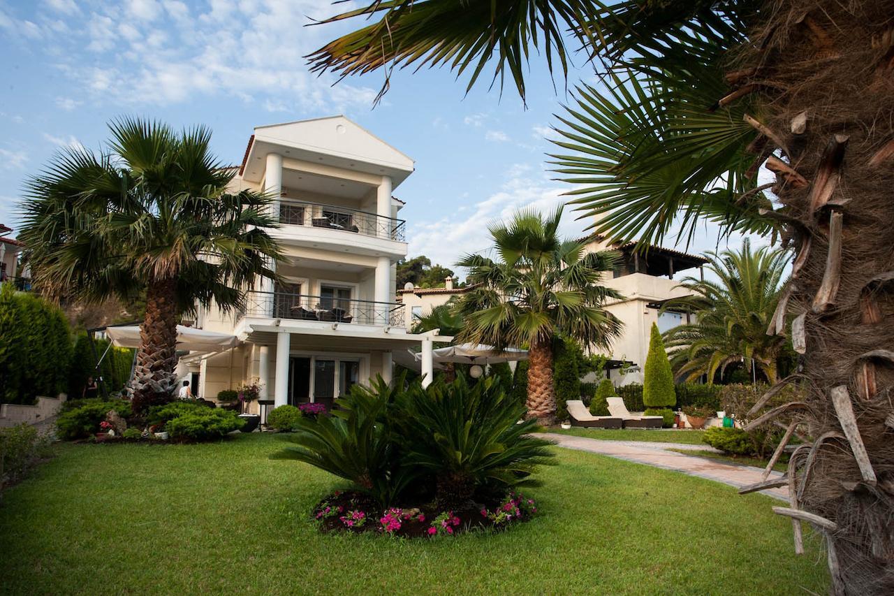 Sun Residence Exclusive Seaside Suites Polychrono Exterior photo